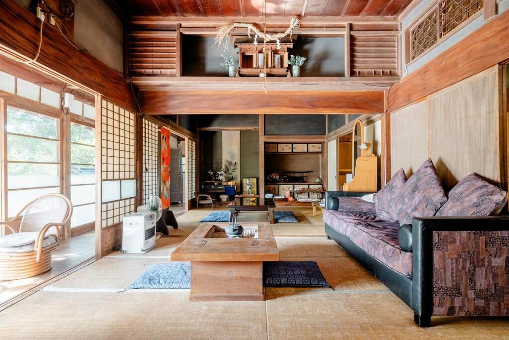 ゲストハウス+カフェわ　１日１組限定！ 築１００年の農家の古民家で宿泊体験、薪でお風呂沸かせます。焚き火もできます。 Kannami Exterior foto